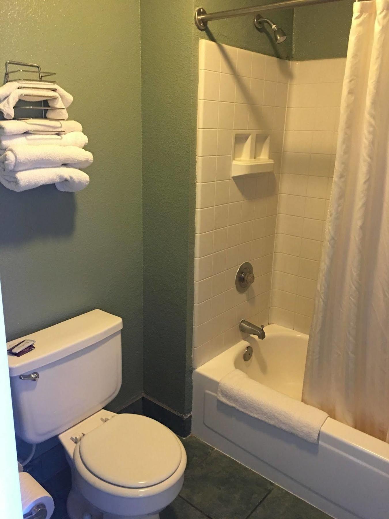 Applegate Inn Atwater Dış mekan fotoğraf